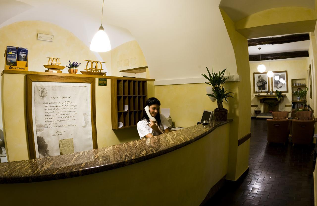 Crotto Del Misto Hotel Lezzeno Exterior photo
