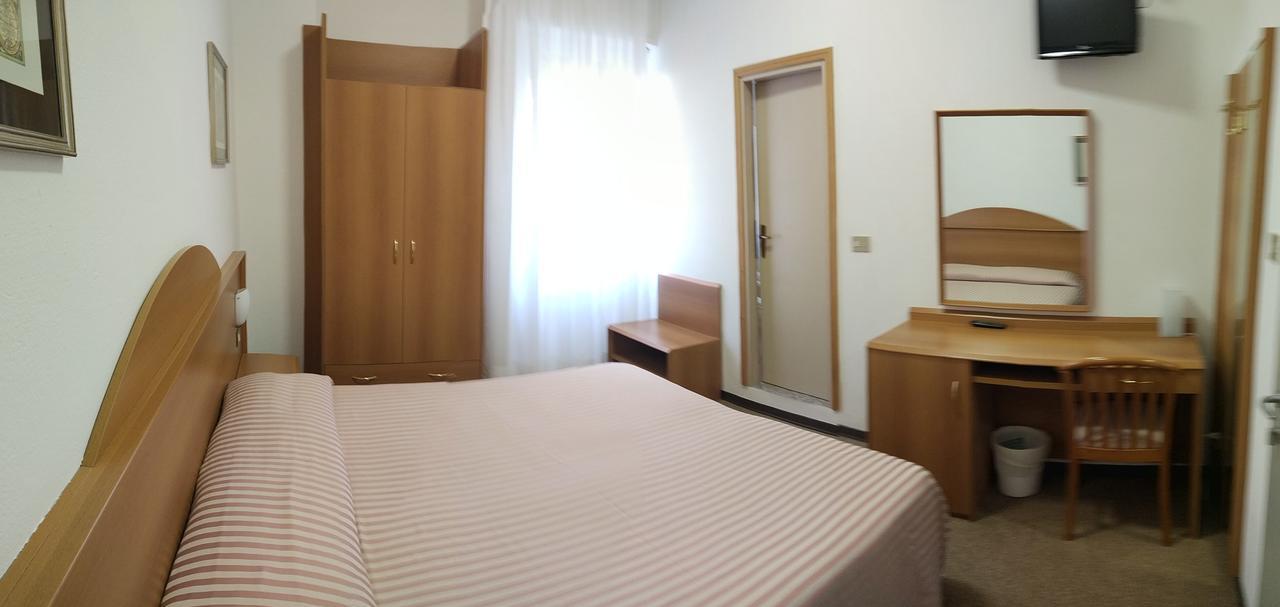 Crotto Del Misto Hotel Lezzeno Room photo